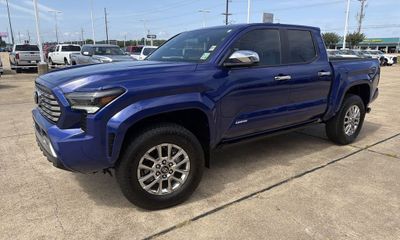 2025 Toyota Tacoma SR5
