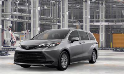 2026 Toyota Sienna LE