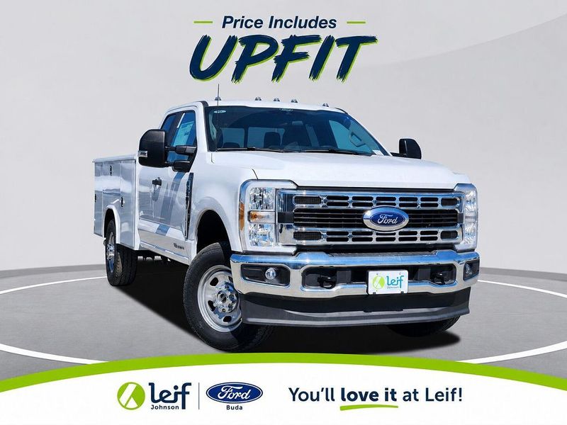 2025 Ford F 350 — a typically priced live listing