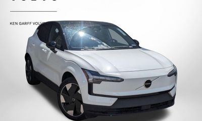 2026 Volvo EX30 Plus