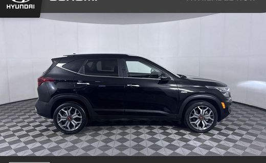 2023 Kia Seltos SX