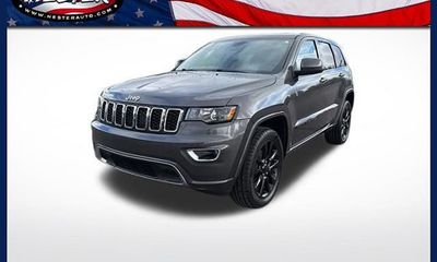2020 Jeep Grand Cherokee Laredo