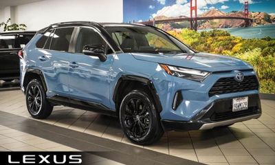 2022 Toyota RAV4 XSE