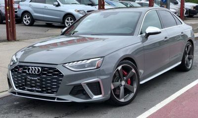2021 Audi S4 Quattro Premium Plus