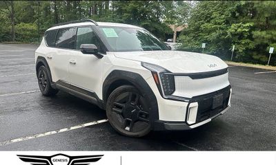 2024 Kia EV9 GT Line
