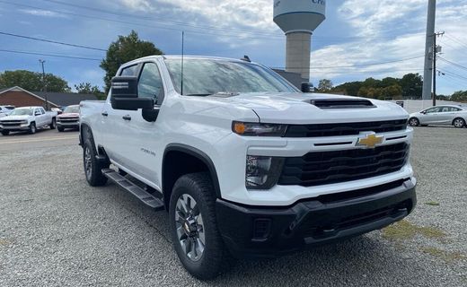 2026 Chevrolet Silverado HD Custom