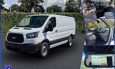 2019 Ford Transit 150 LOW Roof