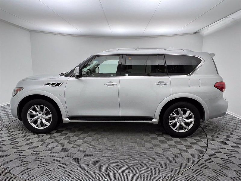 2014 Infiniti QX80 — a typically priced live listing