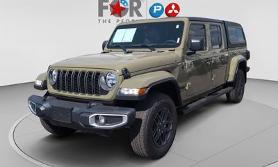 2025 Jeep Gladiator Sport