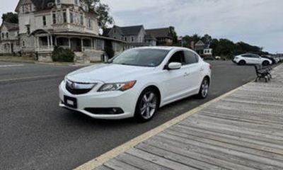 2013 Acura ILX 20 Premium