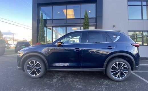 2023 Mazda CX-5 Premium Package