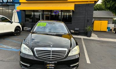 2011 Mercedes-Benz S-Class S550