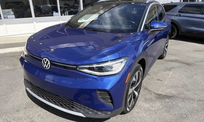 2022 Volkswagen ID 4 Pro S