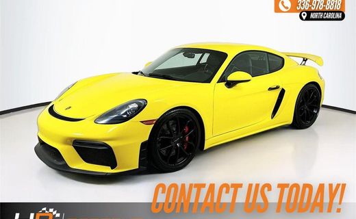 2022 Porsche 718 Cayman GT4