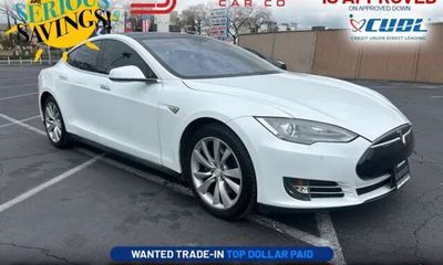 2013 Tesla Model S DC Fast Charge