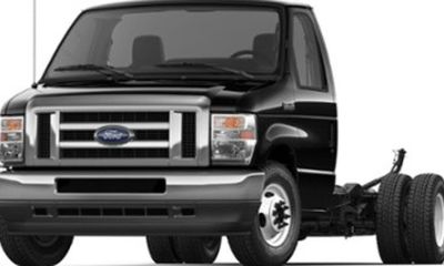 2027 Ford E-450 Base