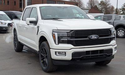 2026 Ford F-150 Platinum
