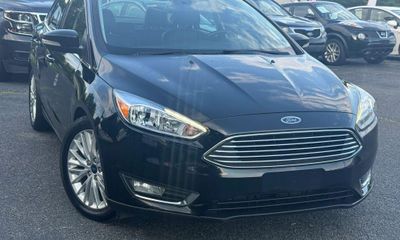 2017 Ford Focus Titanium