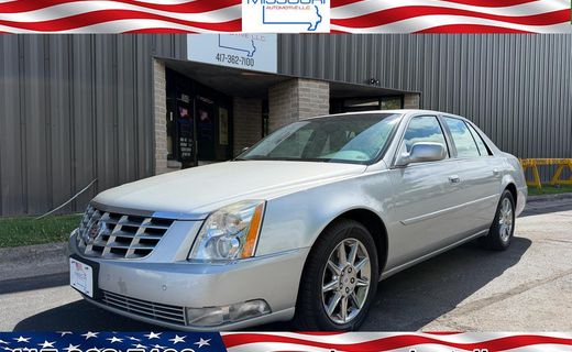 2010 Cadillac DTS Luxury