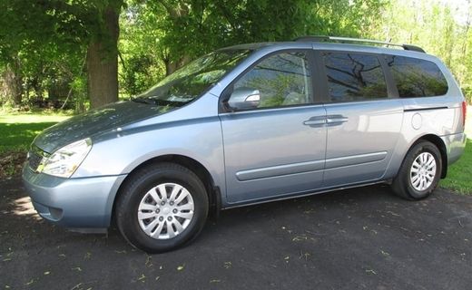 2012 Kia Sedona GL