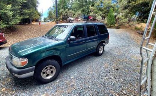 1999 Ford Explorer