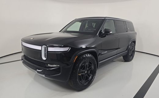 2024 Rivian R1S Adventure