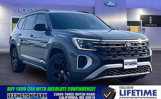 2025 Volkswagen Atlas 4MOTION Peak Edition