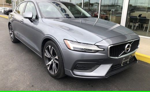 2019 Volvo S60 Momentum