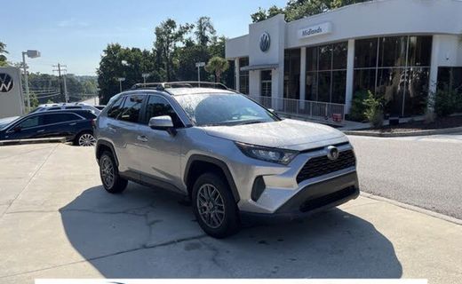 2020 Toyota RAV4 LE