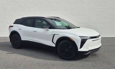2025 Chevrolet Blazer LT