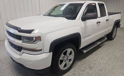 2017 Chevrolet Silverado Custom
