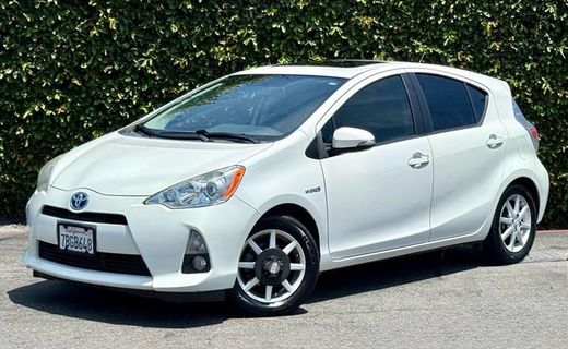 2013 Toyota Prius C Three