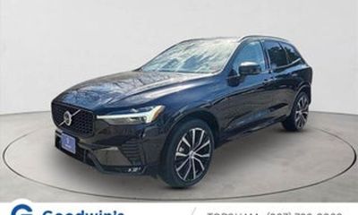 2023 Volvo XC60 Ultimate Dark