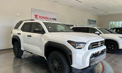 2026 Toyota 4RUNNER SR5