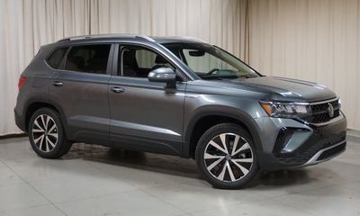 2023 Volkswagen Taos 4Motion SE W