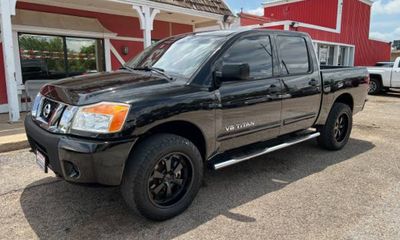 2012 Nissan Titan SV