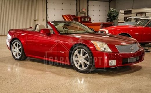2005 Cadillac XLR