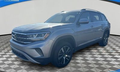 2023 Volkswagen Atlas SE