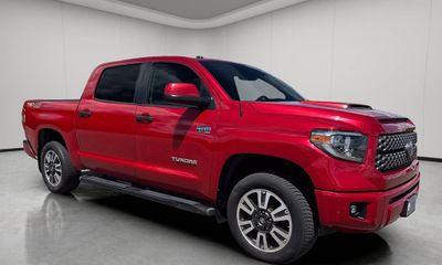 2018 Toyota Tundra SR5