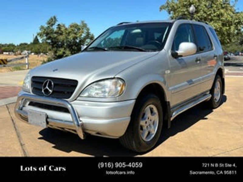 2000 Mercedes-Benz M-Class — a typically priced live listing