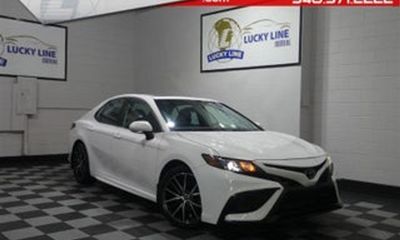 2023 Toyota Camry SE