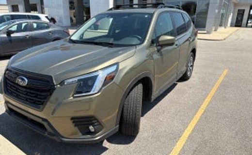2024 Subaru Forester Premium