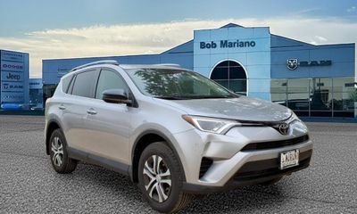 2017 Toyota RAV4 LE
