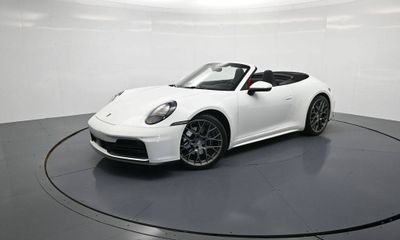 2025 Porsche 911 Carrera
