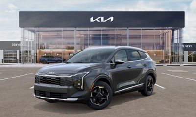 2027 Kia Sportage EX