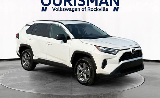 2025 Toyota RAV4 LE