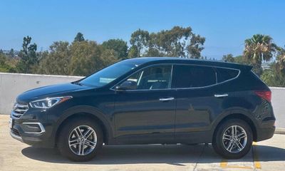 2018 Hyundai Santa FE Sport Base