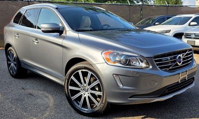 2016 Volvo XC60 T6 Drive E