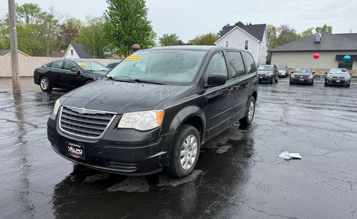 2008 Chrysler Town AND Country LX