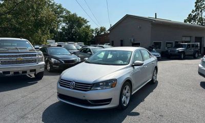2012 Volkswagen Passat SE